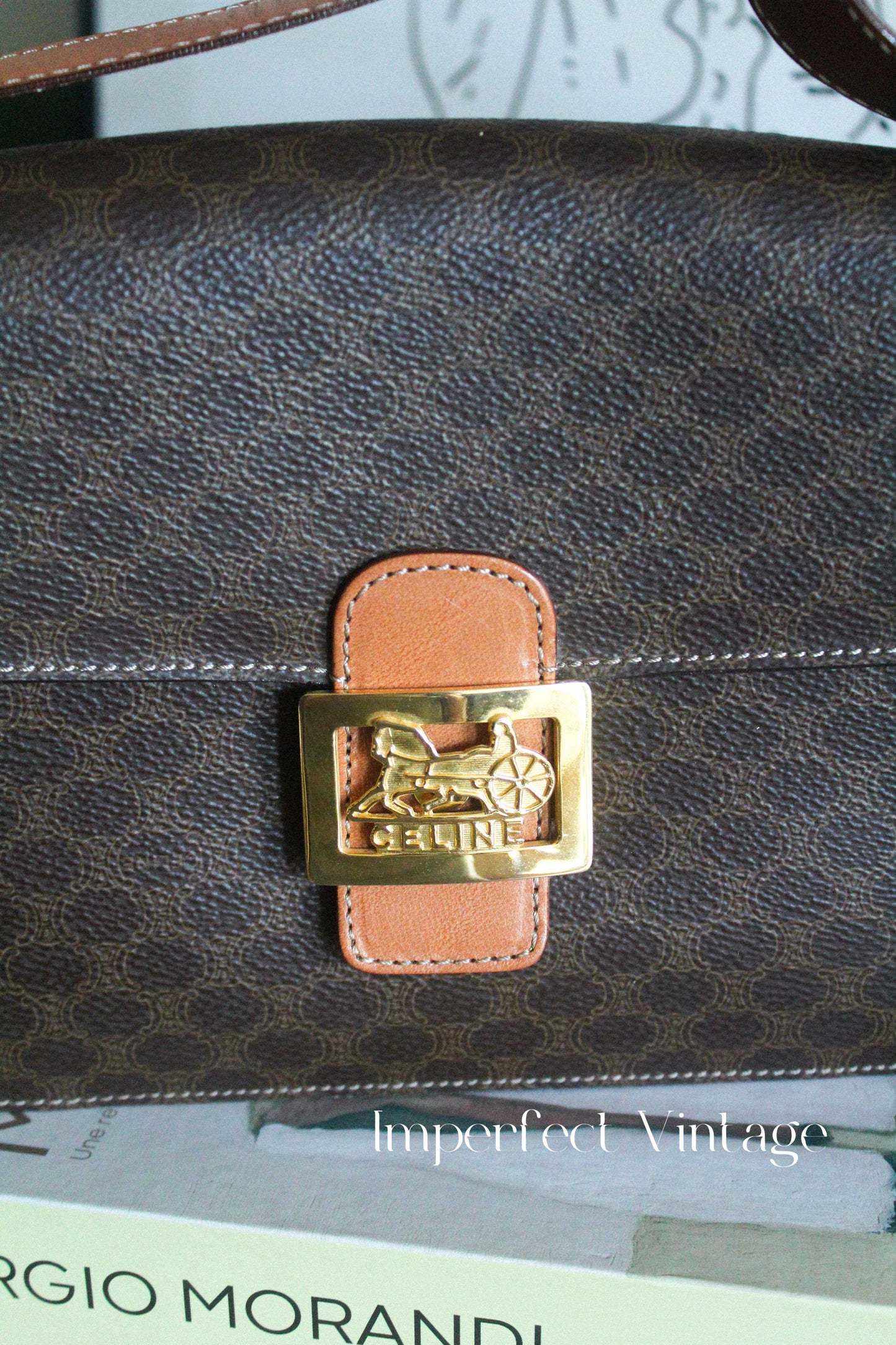 Celine馬車扣crossbody